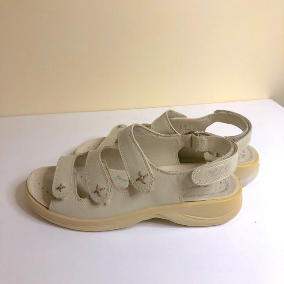 Ecco BRAND NEW Lightweight Adjustable Velcro Straps Sandals Size 38 - Picture 12 of 13